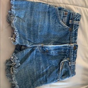 Levi’s vintage shorts for girls summertime is here